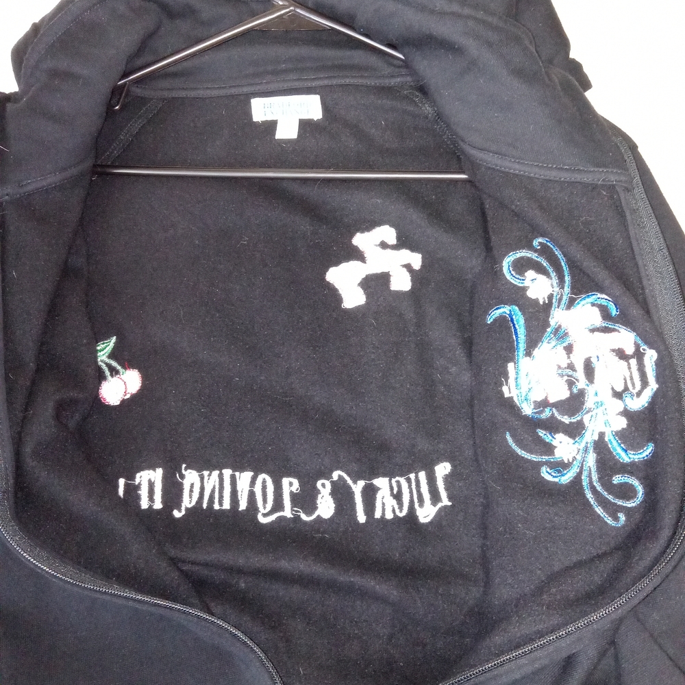 Y2K Lucky Girl Graphic Zip Hoodie Black Retro Size 2X Bradford Exchange - Picture 4 of 8